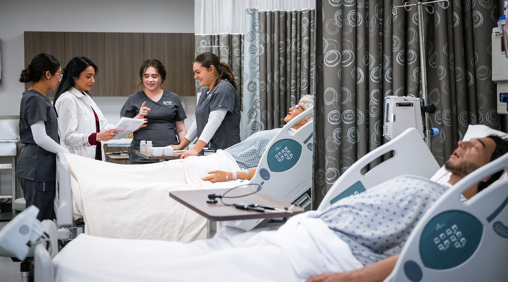 0522-26_Nursing-FeaturedArticle-1660x924.jpg